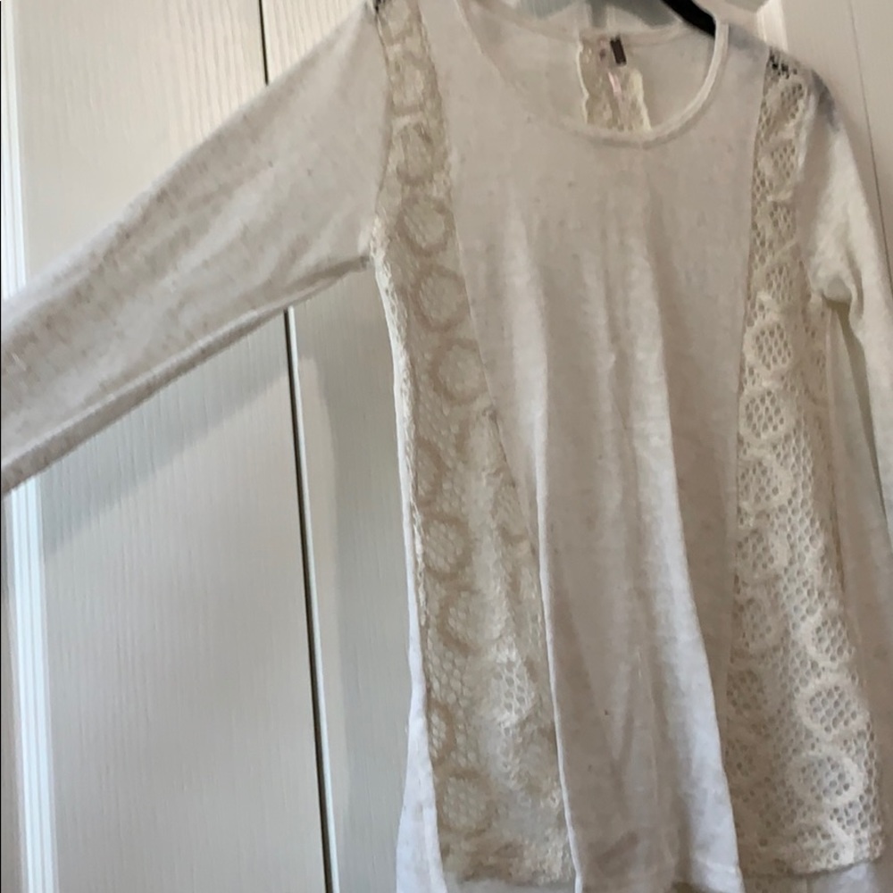 CREAM TOP - Picture 2 of 2
